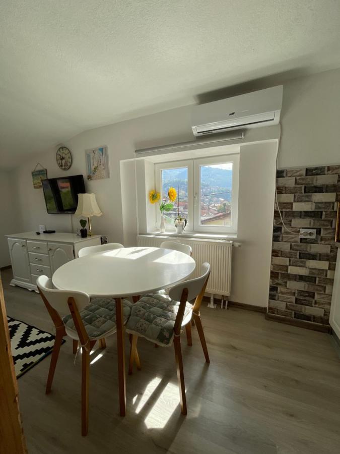 Apartman Maki SJJ Exteriör bild