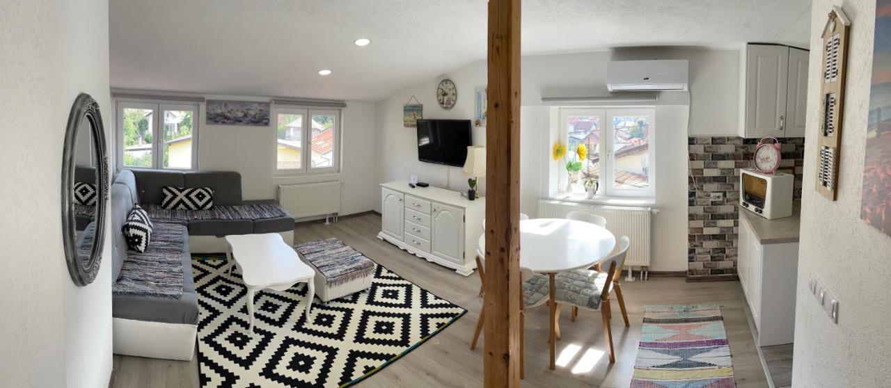 Apartman Maki SJJ Exteriör bild