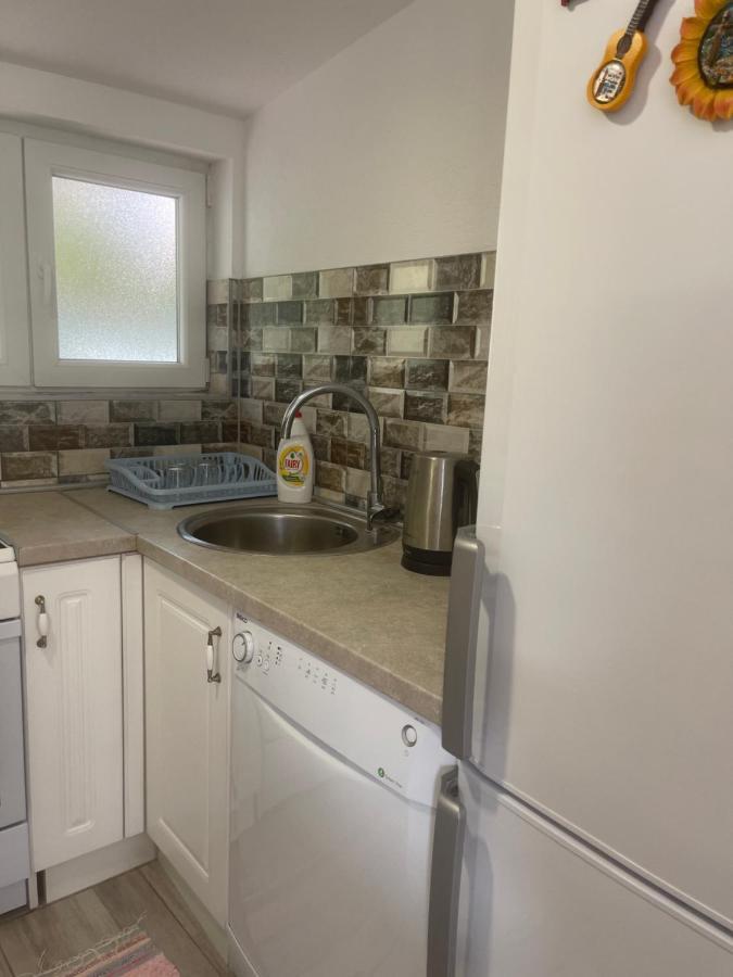 Apartman Maki SJJ Exteriör bild